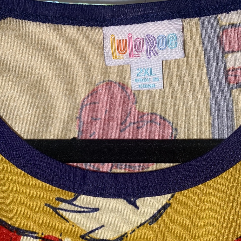 Lularoe top - Picture 2 of 3